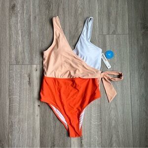 Cupshe Peach and White Swimsuit